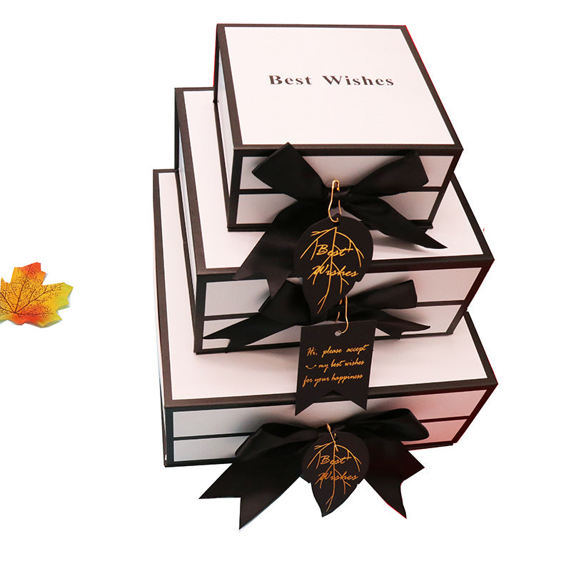 Clamshell Gift Box