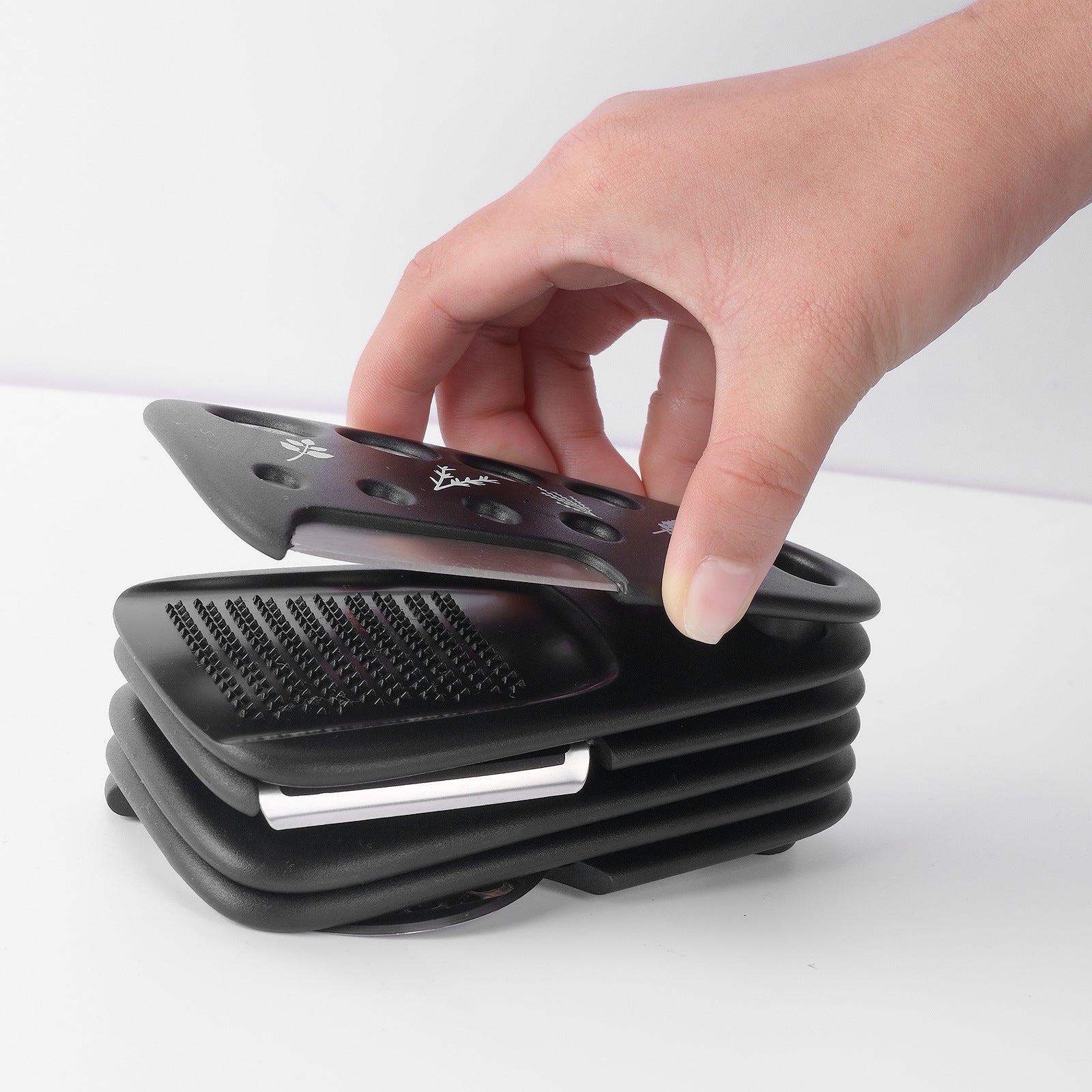 6 Items Kitchen Gadgets in One